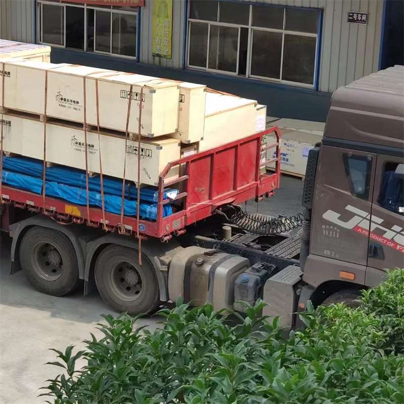 江西宜春万载县至新疆阿勒泰福海县物流专线，一站式服务，让您的货物畅行无忧